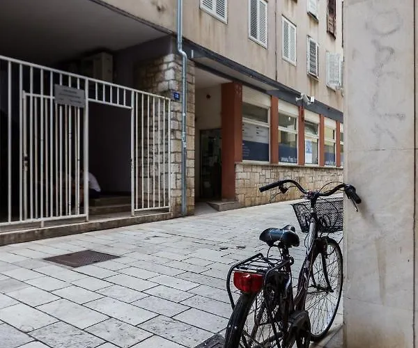 Karla's Exclusive Apartamento Zadar